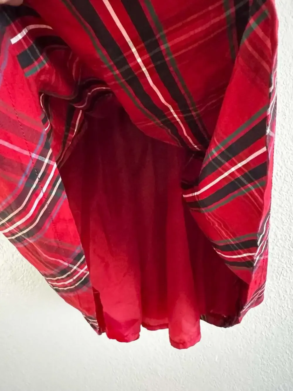 Carters classic red